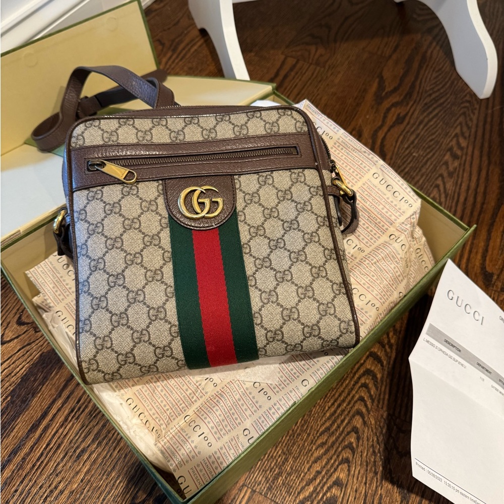 Guccia GG Supreme Messenger bag